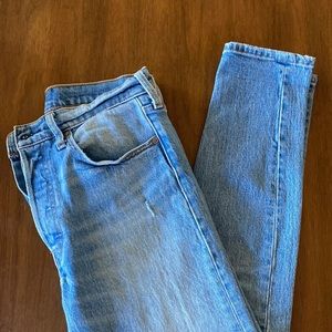 Levi’s 501, skinny, medium wash
